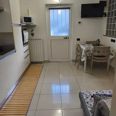 Nino's House Maggiore カステッレット・ソプラ・ティチーノ